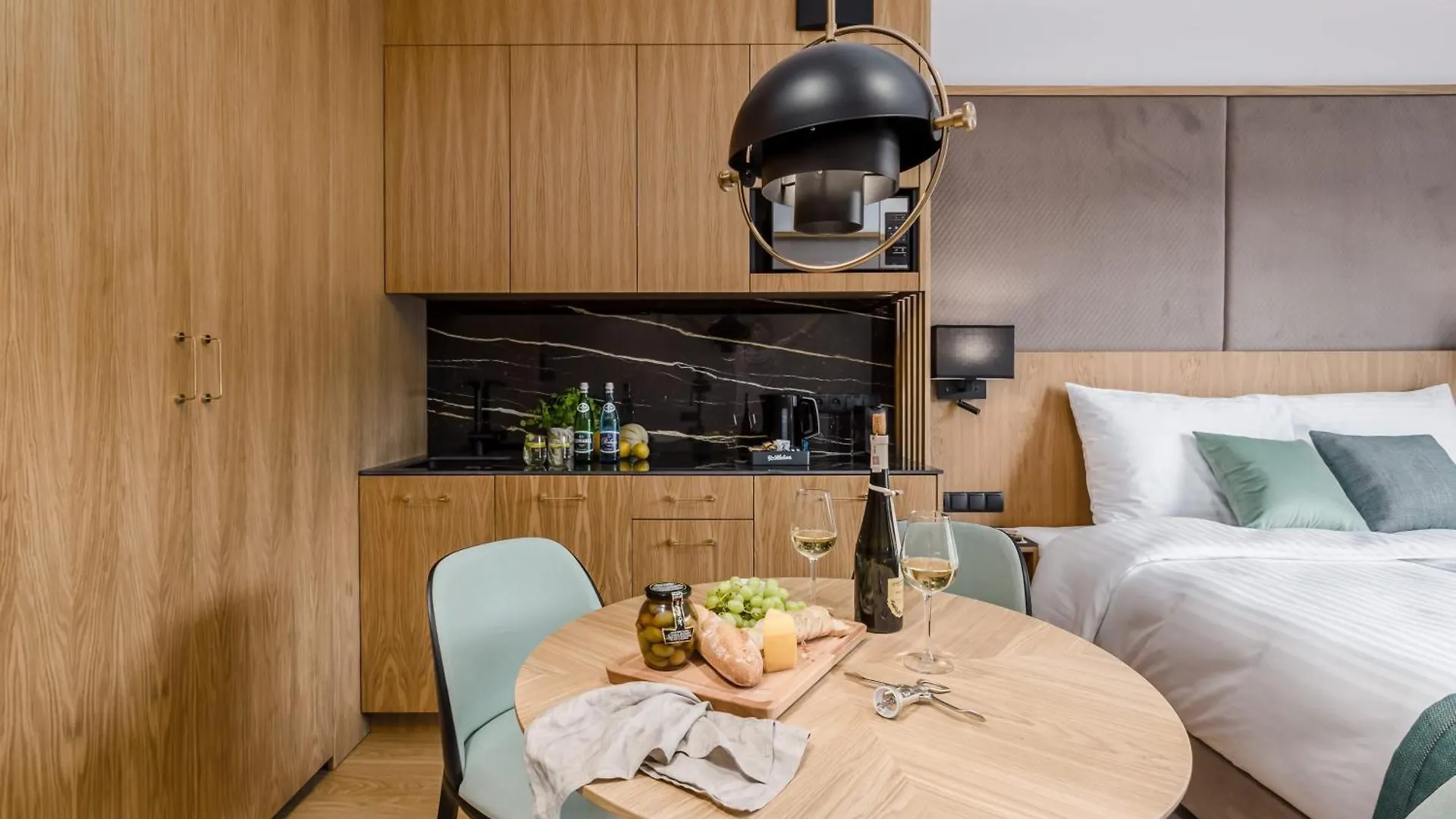 Rent Like Home - Deo Plaza Wyspa Spichrzow 格但斯克 公寓