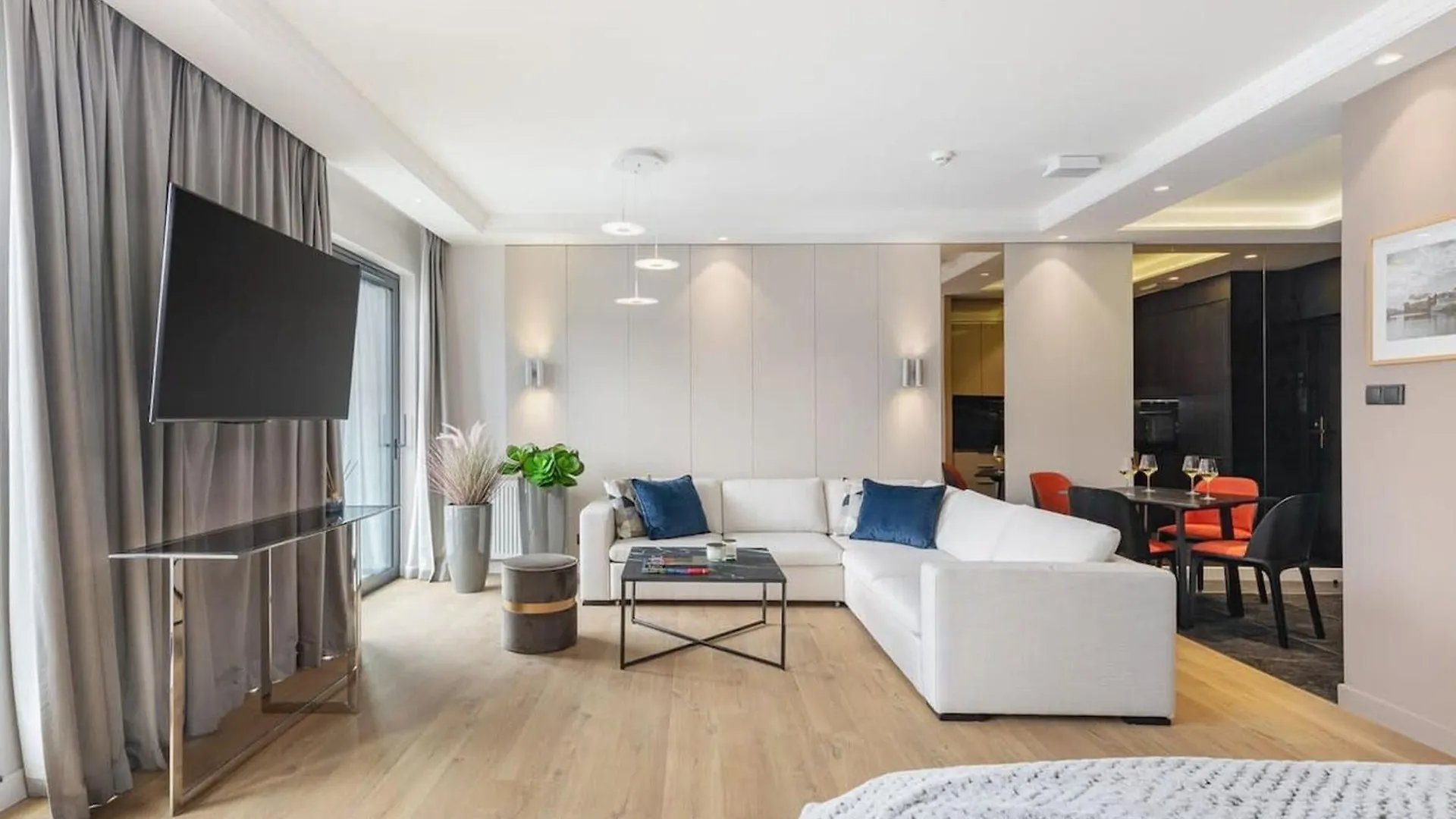 Rent Like Home - Deo Plaza Wyspa Spichrzow Gdańsk 0*,  Polen