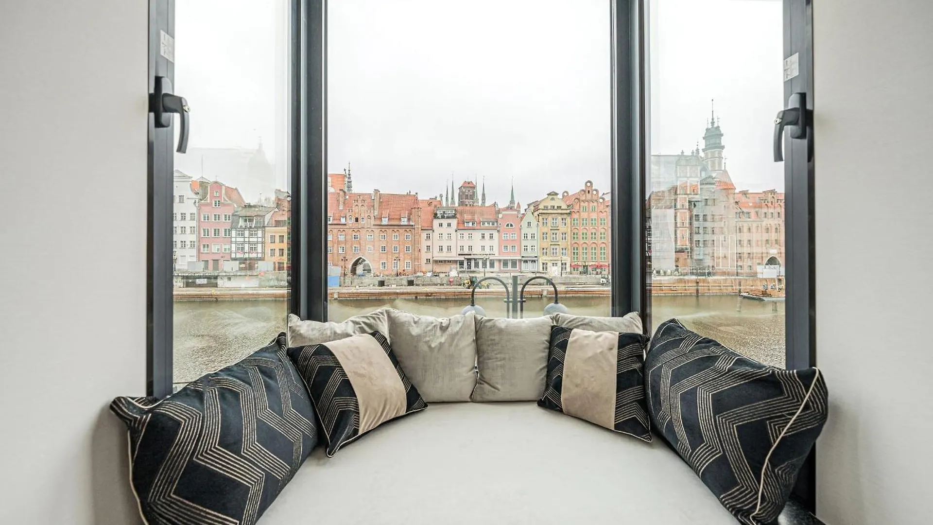Rent Like Home - Deo Plaza Wyspa Spichrzow Gdansk Poland