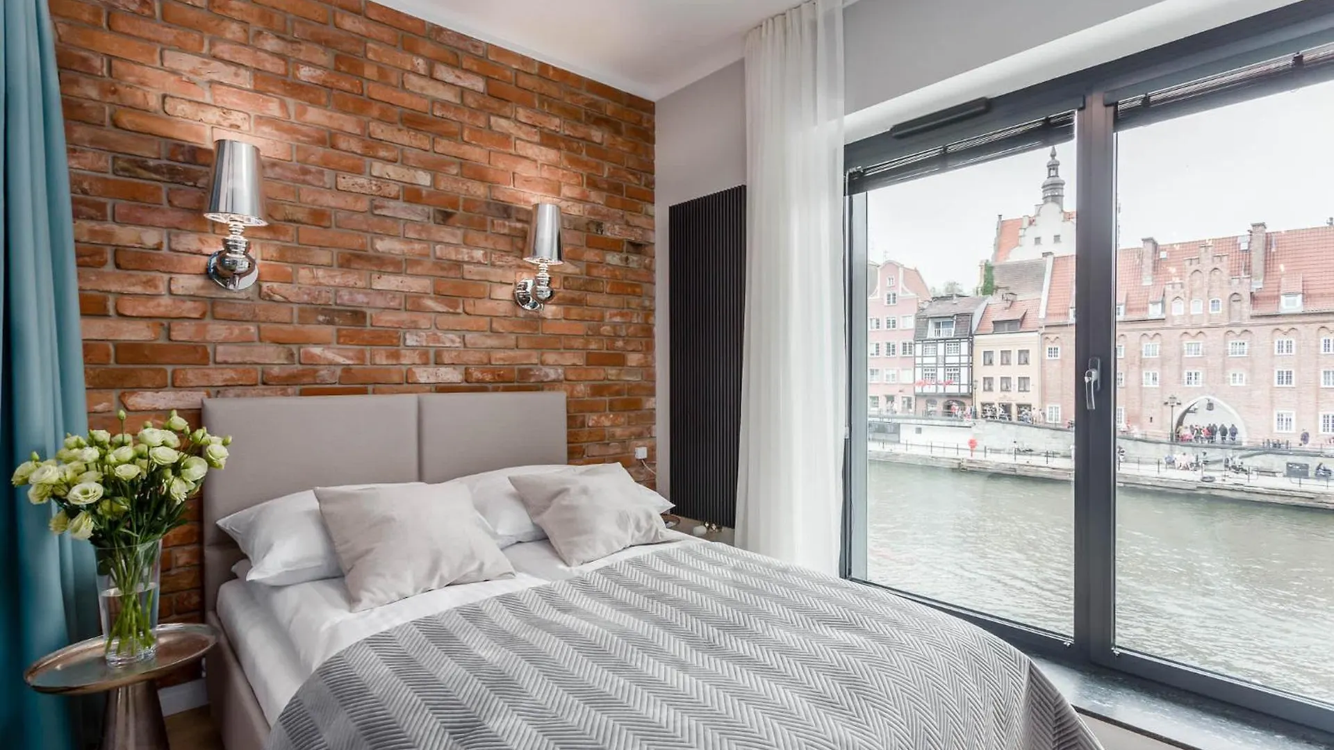 Rent Like Home - Deo Plaza Wyspa Spichrzow Gdansk Apartment